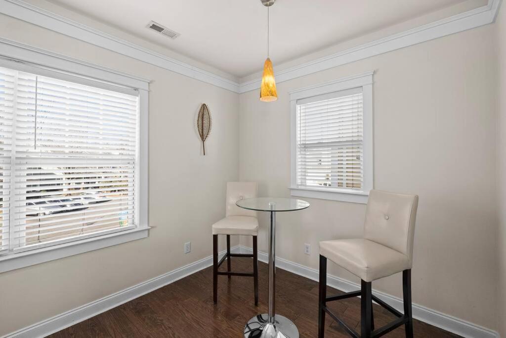 3br/3.5bath Uptown Aloft House. Holiday home Charlotte