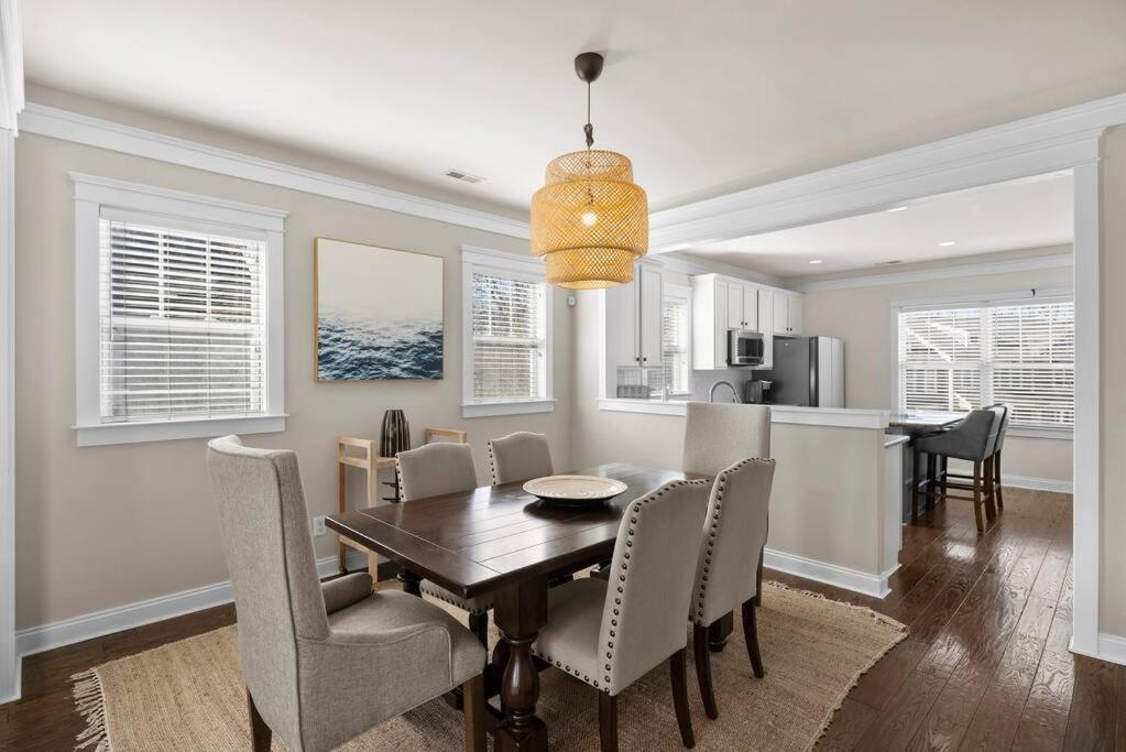 3br/3.5bath Uptown Aloft House. *